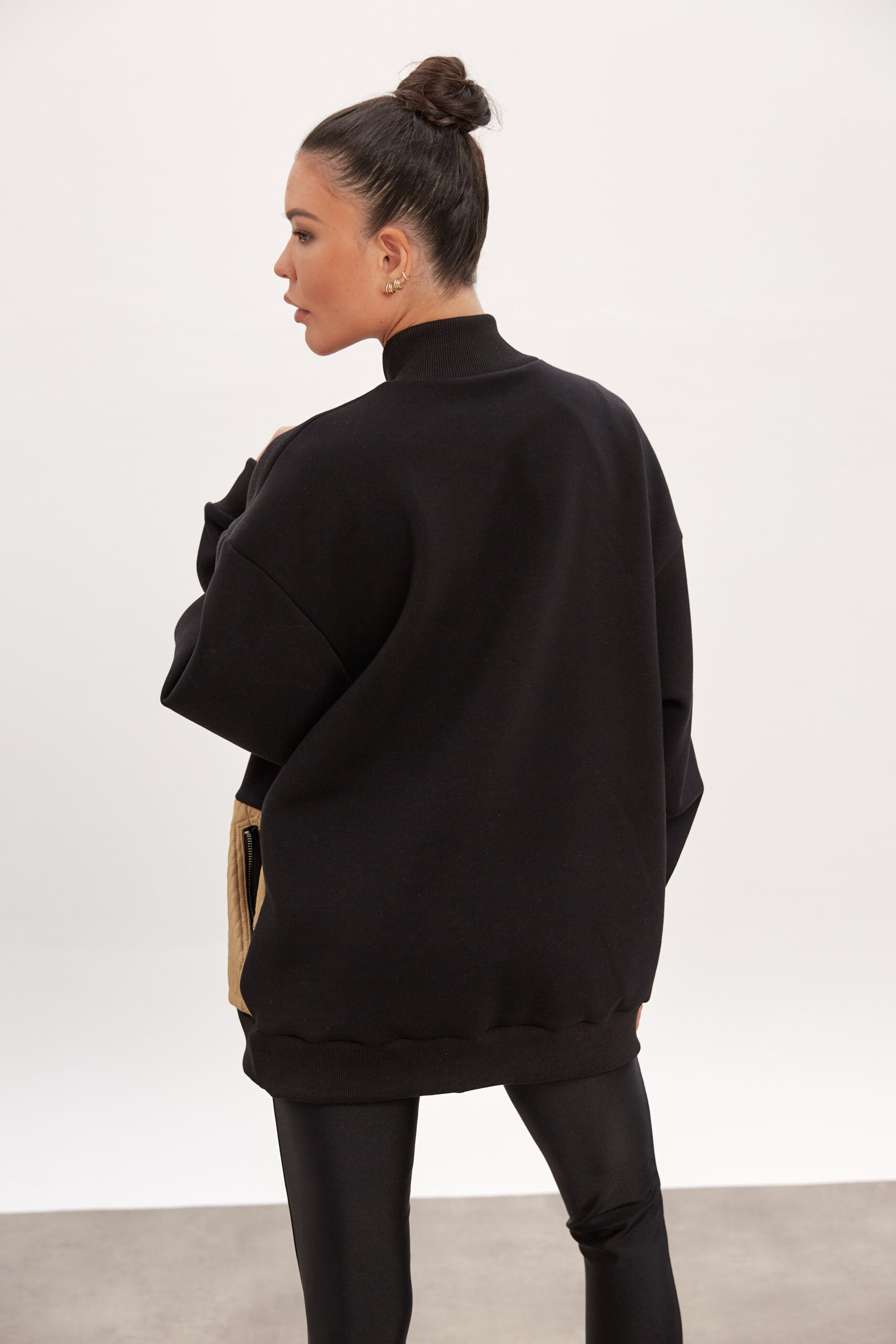 Black Quilted Sweatshirt