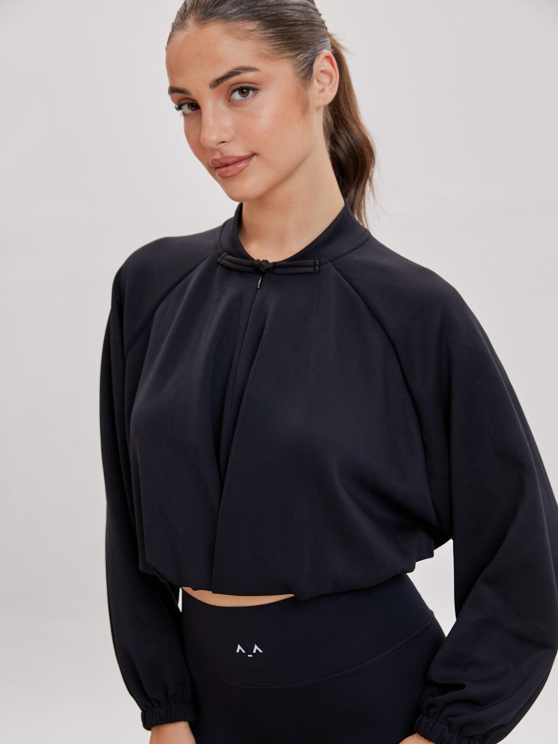 Altra Volta Cropped Sweatshirt with Twist Front